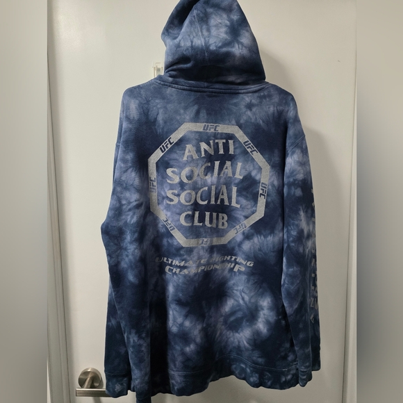 Anti Social Social Club X UFC Ultimatum Hoodie - Picture 5 of 5